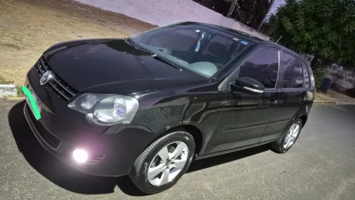 Volkswagen Polo Sportline I Motion 1.6 T.flex 5P 2014