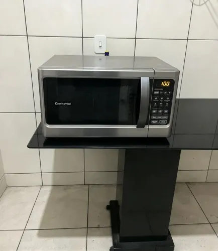 Microondas semi-novo