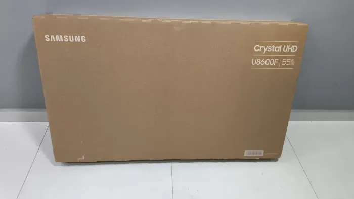 Tv Samsung 55" lacrada