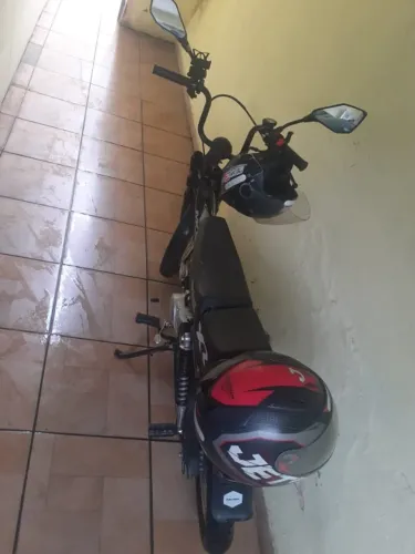 Vende-se Mobilete 4T Marca Bikelete R$ 5.000