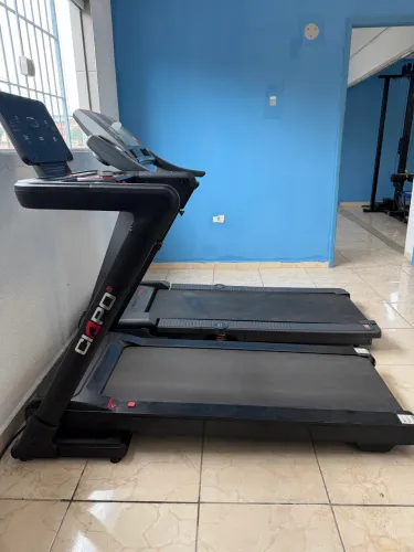 Esteira evox 220v