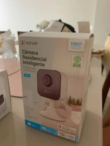 Camera EZVIZ inteligente