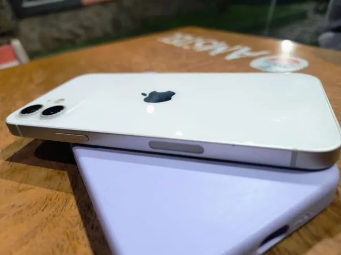 IPHONE 12 IMPECÁVEL 