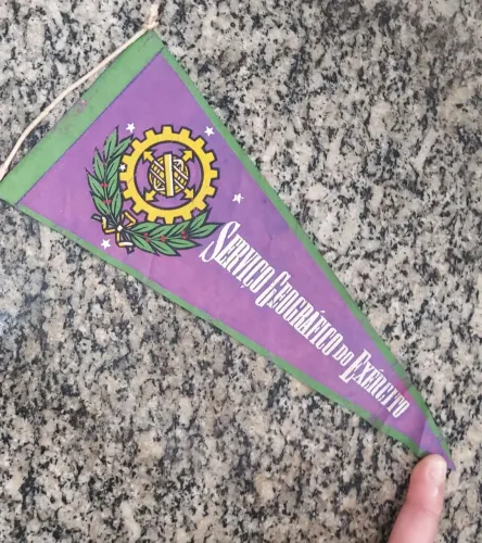 Flâmula Serv. Geográfico Exército anos 60 / 70 - de Época - Raridade ñ placa bandeira
