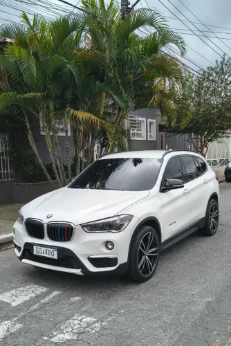 BMW X1 Sdrive 20I X-line 2.0 TB Active Flex 2017