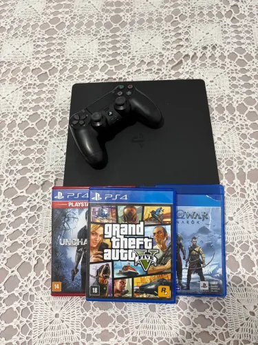 Ps4 Usado com controle original e três jogos