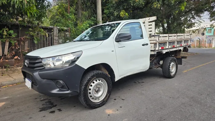 Toyota Hilux Chassi 4X4 2.8 TDI Diesel Mec. 2017