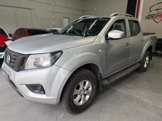 Nissan Frontier S CD 4X4 2.3 TB Diesel Mec. 2021