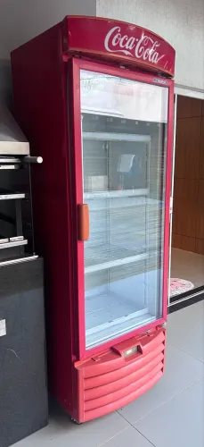 Cervejeira Metalfrio - com defeito