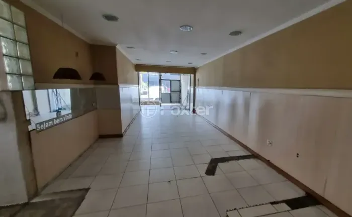 Loja à venda Rua Clodomiro Amazonas, Vila Nova Conceição - São Paulo