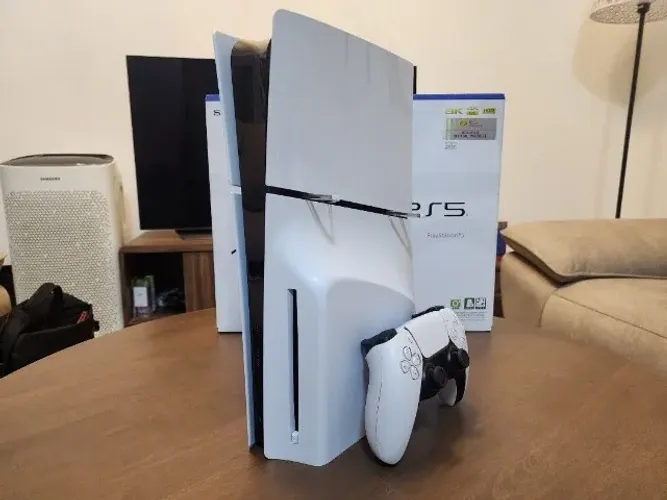 Playstation 5 - Slim - Midia Fisica - Na garantia - Até 12 - Melhor versão