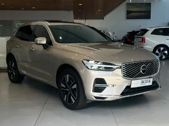 Volvo XC-60 T-8 Plus 2.0 AWD (híbrido) 2026