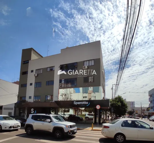 Apartamento em excelente localização para locação no CENTRO, TOLEDO - PR