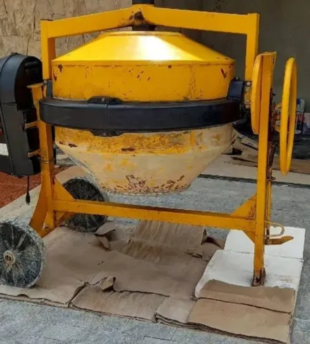 Aluguel betoneiras mensal 390,00$