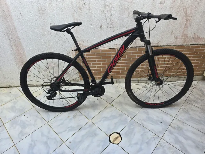 Bicicleta oggi tamanho 19