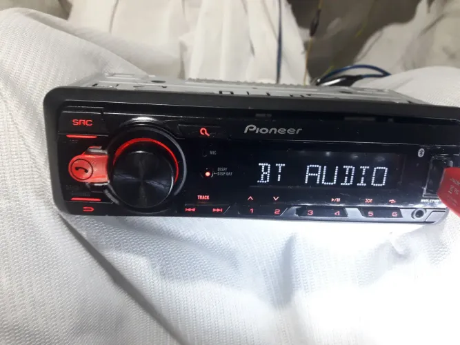 VENDO PIONEER MVH-S-218BT COM BLUETOOTH E U.S.B E ENTR.AUX.