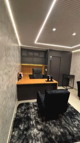 Sala Comercial MOBILIADA no HC PLAZA