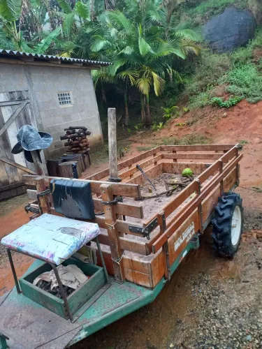 Tobata (motocultivador) á venda.