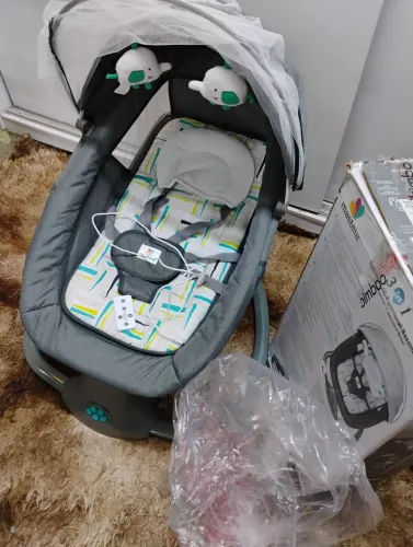 Cadeira de descanso mastela automática 3 em 1 nova na caixa