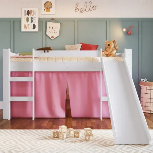 Cama infantil com escorregador