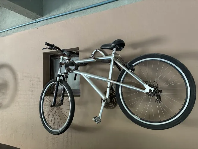 BIKE QUADRO DE ALUMÍNIO