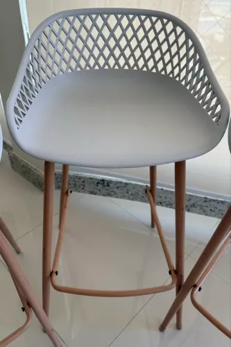 4 banquetas altas