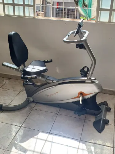 VENDO BICICLETA ERGOMÉTRICA