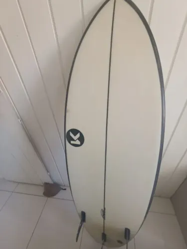 Prancha de surf 5'5 - 31 litros