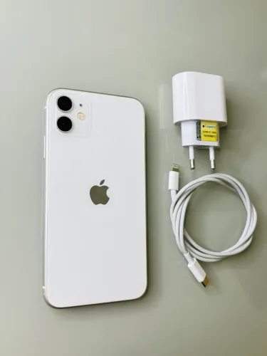 iPhone 11/ 64 GB impecável