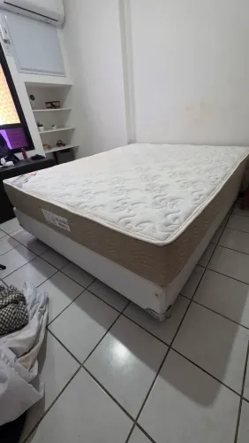Cama box Queen