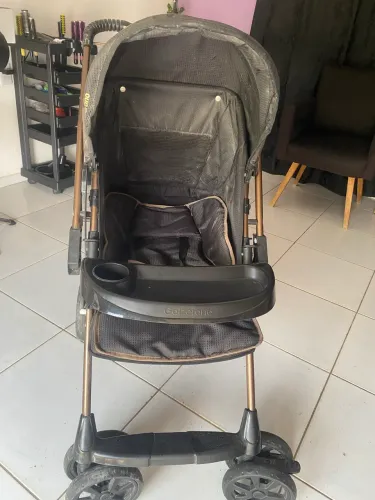 Carrinho de bebê