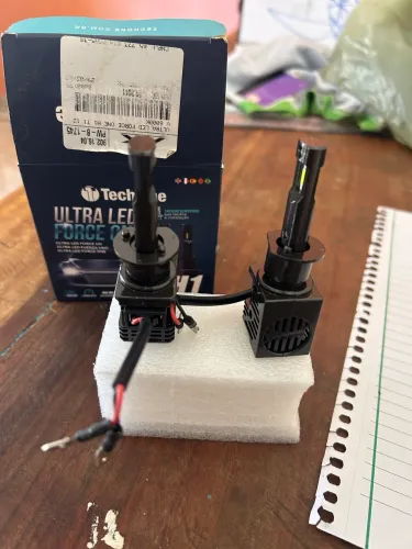 Par de LED