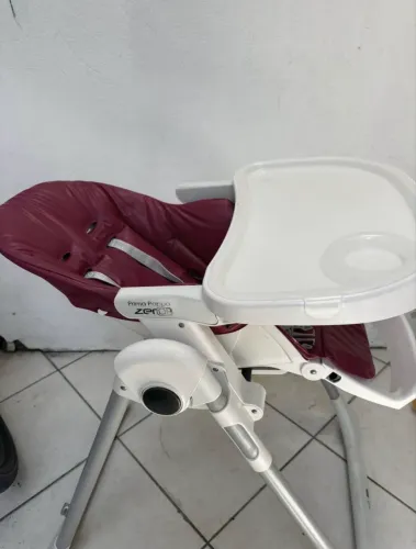 Cadeira de Alimentação Menina