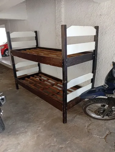 Cama beliche madeira