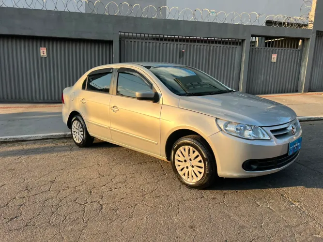 Volkswagen Voyage 1.0/1.0 City MI Total Flex 8V 4P 2010