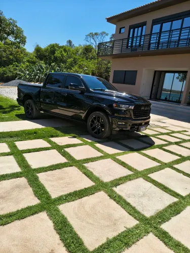 Ram 1500 Laram. Night ED. Bi-TB 3.0 4X4 Aut. 2026