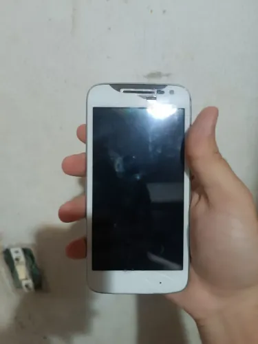 Moto G4 Play - Celular para retirada de peças 