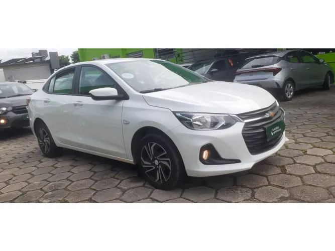 Chevrolet Onix Plus LT 1.0 12V Flex Mec. 4P 2025