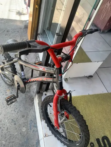 Bicicleta aro 16