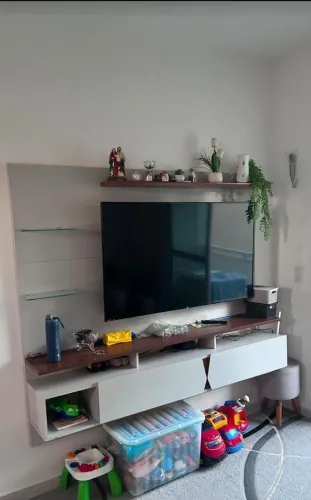 PAINEL DE TV ATÉ 70 POLEGADAS