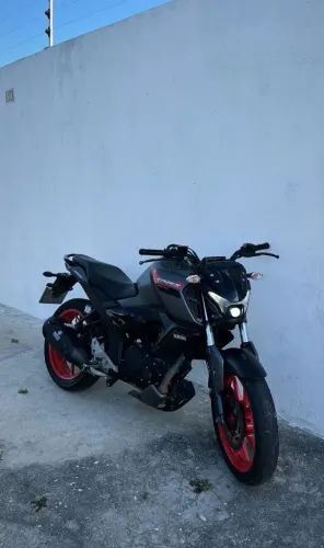FZ 15 2025 UNICA DONA, VENDO PRA ASSUMIR OU TROCO