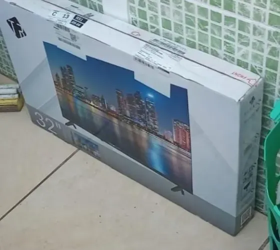 PEÇAS PARA TV TRONOS 32 (PLACA, CABO COAXIAL/VGA E CONTROLE REMOTO)