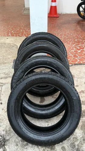 4 pneus continental 195/60 R16