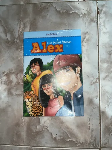 Vende- se livro Alex e os indios terenas