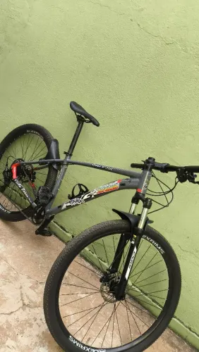 Bicicleta aro 29 oggi 7.0 , bicicleta com seguro até março de 2027