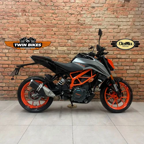 KTM DUKE 390