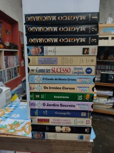 Fitas originais VHS vários títulos!