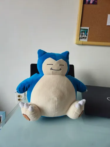Pelúcia do Snorlax Original - Pokémon Game Freak 2024