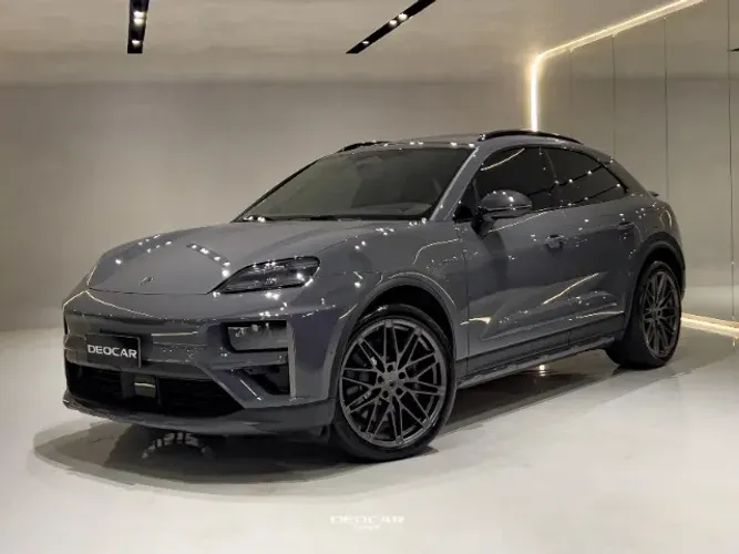 Porsche Macan Turbo (elétrico) 2025