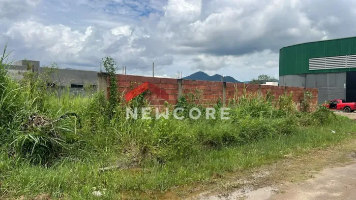 Lote em Rua Sete - Loteamento Rio Marinas - Caraguatatuba/SP